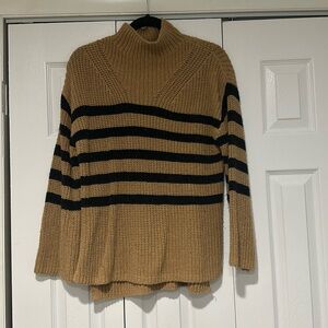 Old Navy Sweater